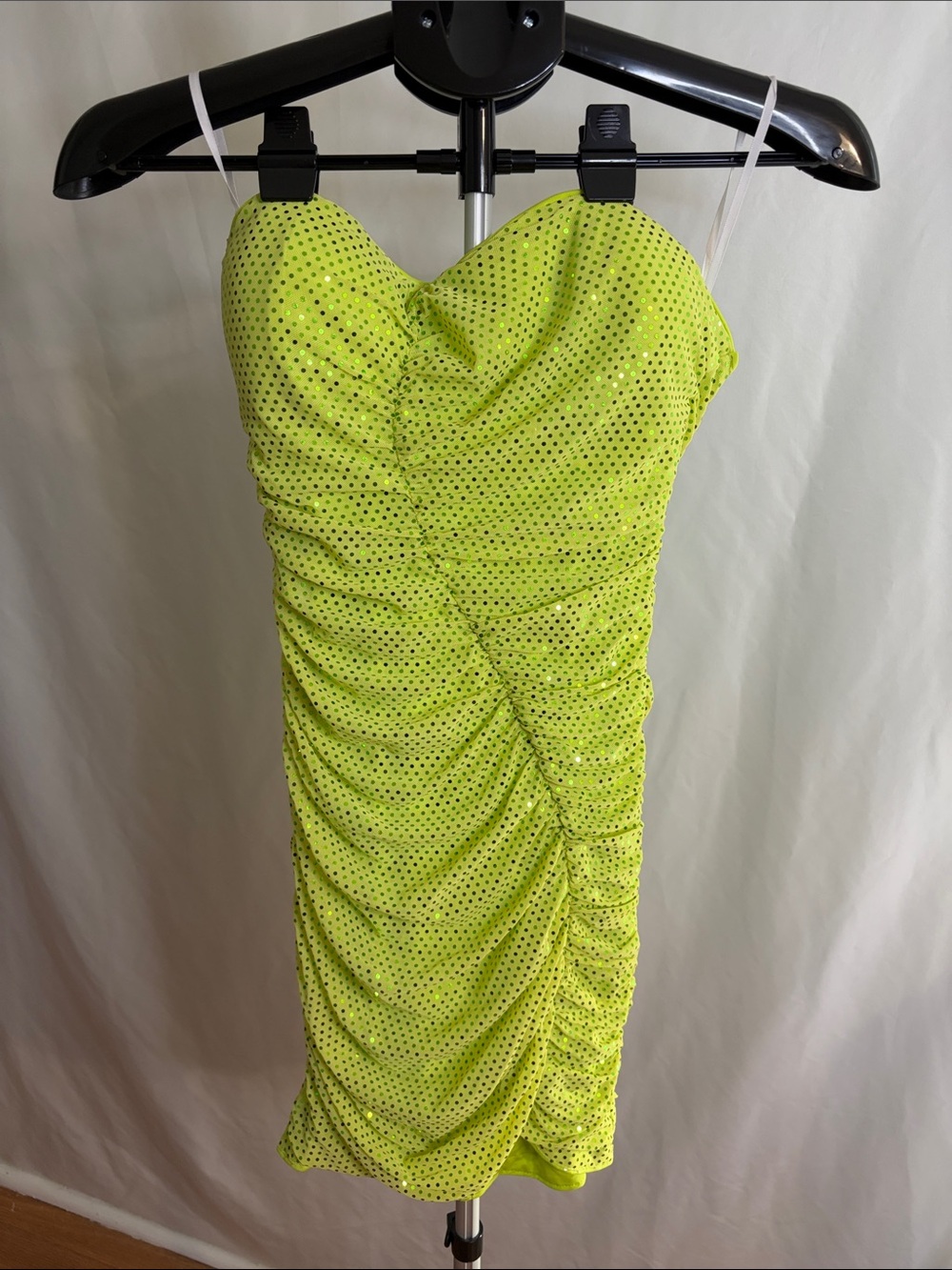 SHEIN Neon Lime Ruched Strapless Mini Dress with Shimmer Dots